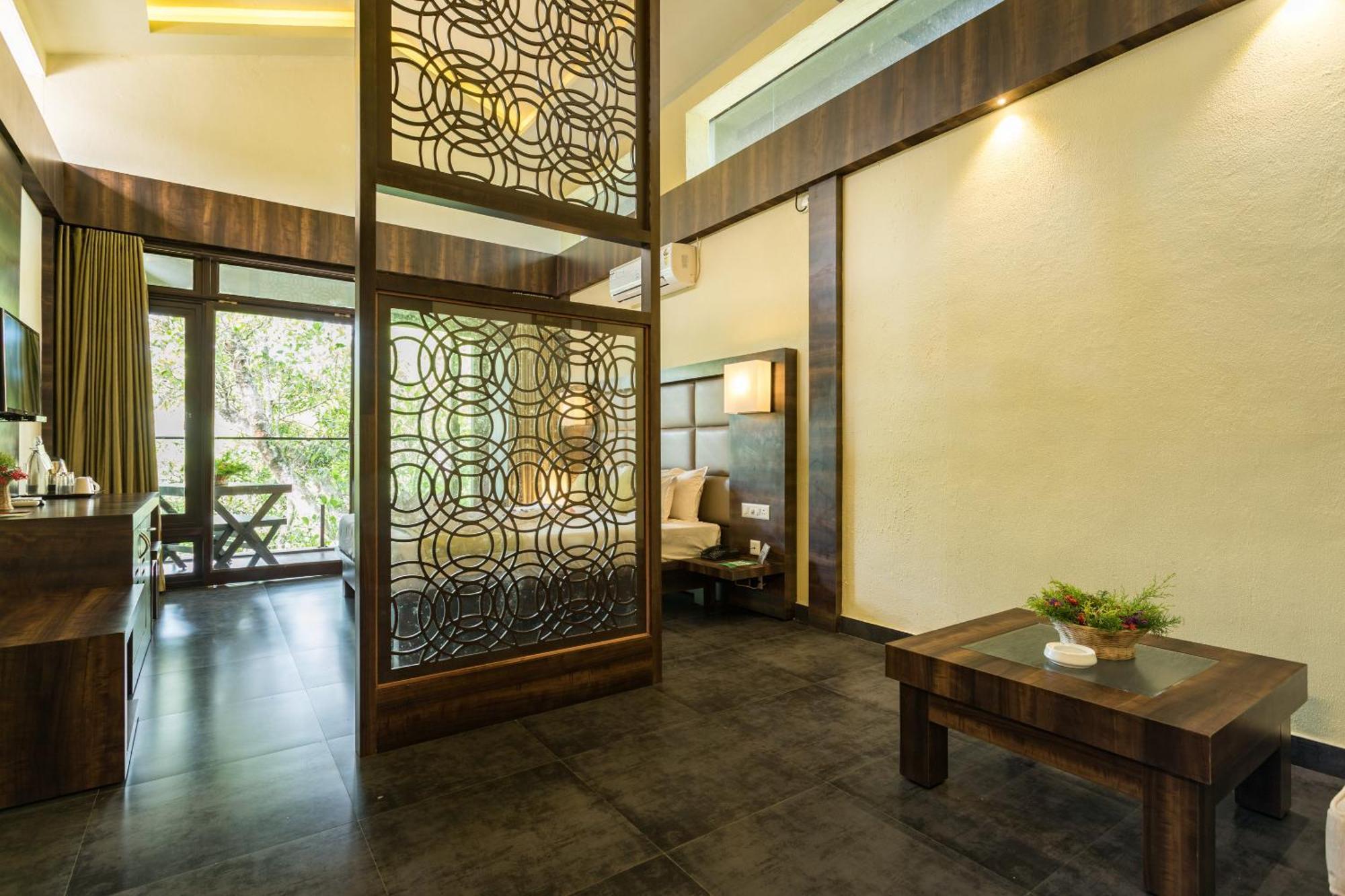 Hotel The Mountain Courtyard Thekkady Exteriér fotografie