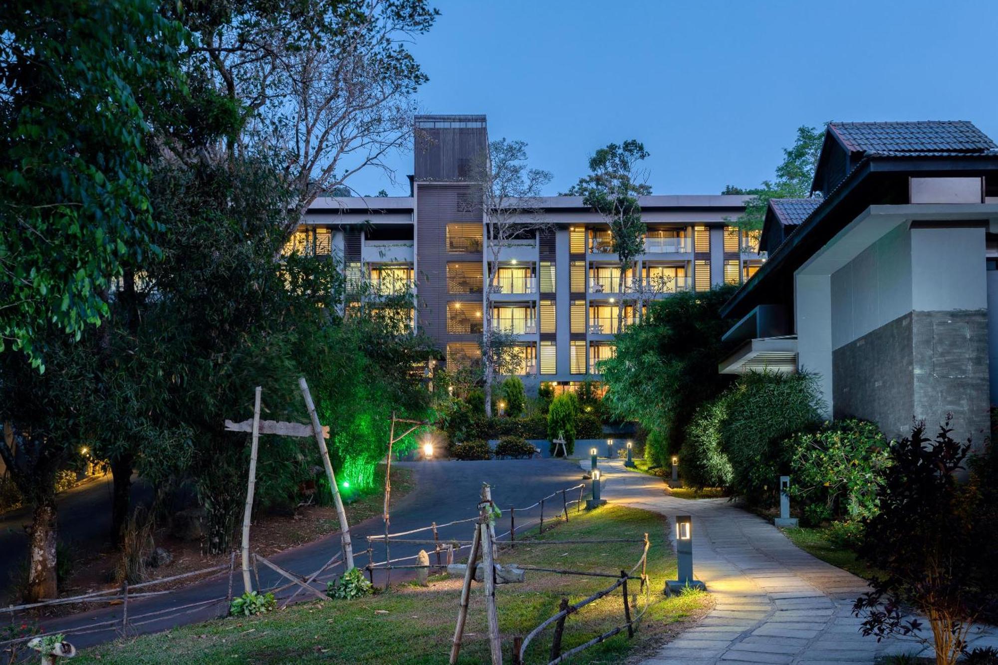 Hotel The Mountain Courtyard Thekkady Exteriér fotografie
