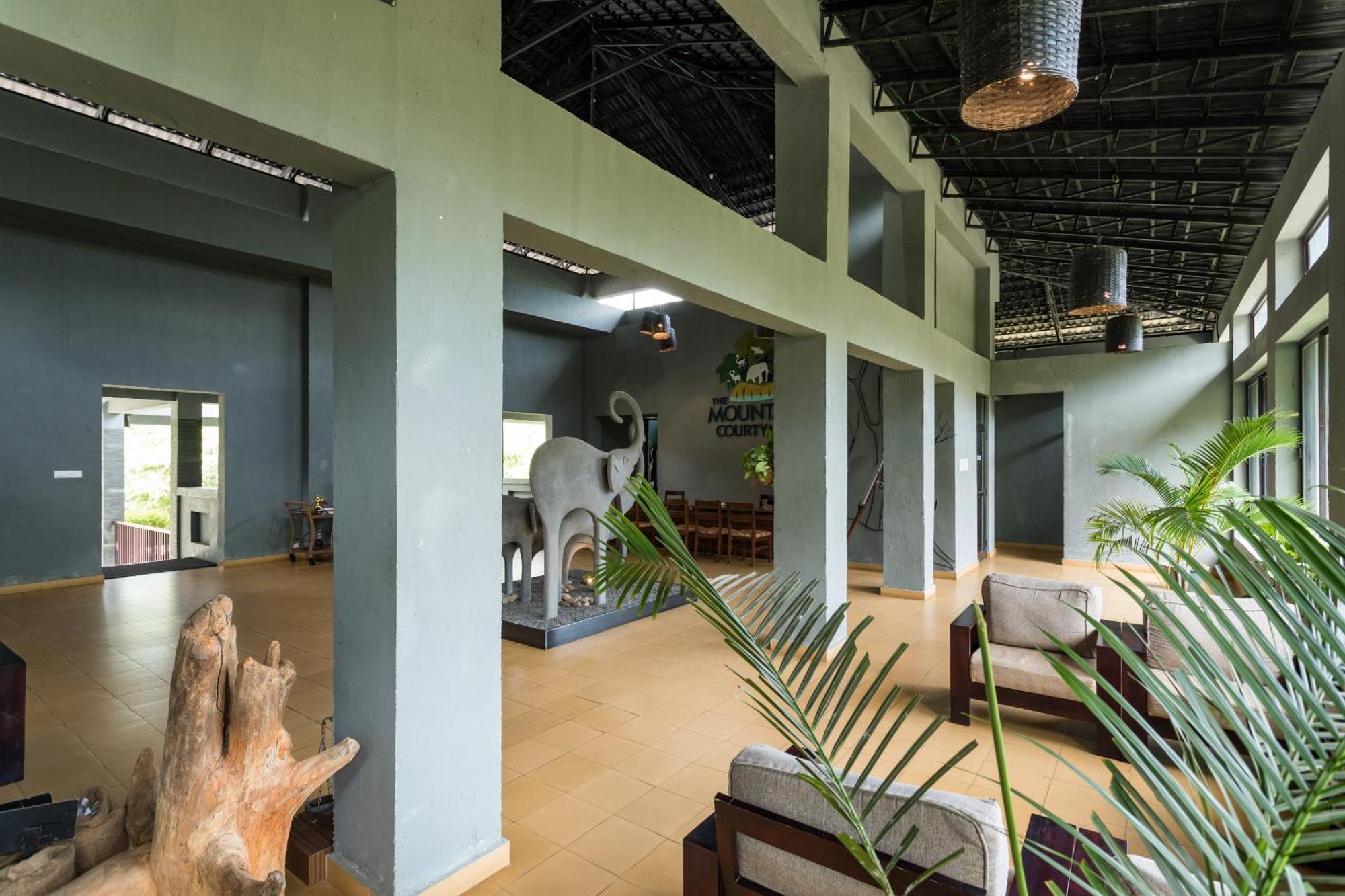 Hotel The Mountain Courtyard Thekkady Exteriér fotografie