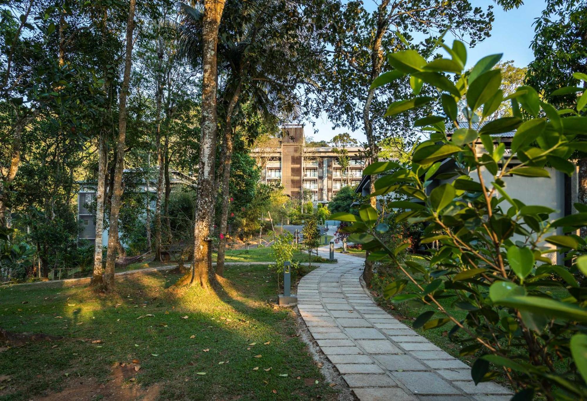 Hotel The Mountain Courtyard Thekkady Exteriér fotografie